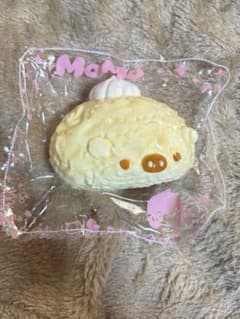 MOMO Studio スクイーズ シュークリーム ブタのサムネイル