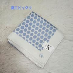 CK カルバン・クライン　ハンカチ ドット柄 ライトブルー　青のサムネイル