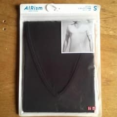 UNIQLO　AIRism エアリズム　VネックT　半袖　ブラック　MENのサムネイル