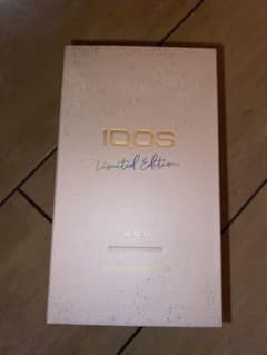 ❗️ 【数量限定】IQOS 3 ムーンシルバー　限定色❗️のサムネイル