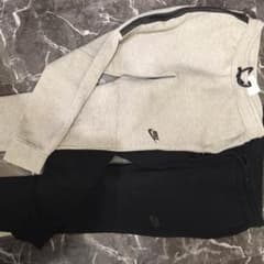 ナイキ テックフリース スウェット M たかひろ様専用のサムネイル
