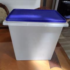 Tupperware 10キロキーパーのサムネイル