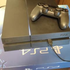 PS4 本体 コントローラー 箱付のサムネイル