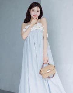 Lalune ホイップフリルオフショルワンピース　ラリューン 完売商品 Lalune ホイップフリルオフショルワンピース - メルカリ