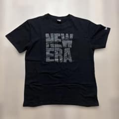 NEW ERA ブラック Tシャツ XXLのサムネイル