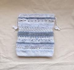 期間限定セール　編み物　巾着　ブルー　星　ハンドメイド　ウッシュコア　巾着バッグのサムネイル