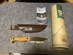 Helle Utvaer ヘレ ユートゥベーラ 木製ハンドル 付属レザーシースのサムネイル