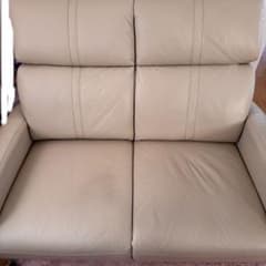ニトリ　美品　クリーム色 2人掛けソファ ニトリ 美品 クリーム色 2人掛けソファ - メルカリ