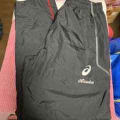 アシックス　トレーニングパンツ 黒✖️赤ライン　Lのサムネイル