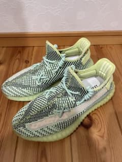 アディダス イージーブースト350 V2 最終値下げのサムネイル