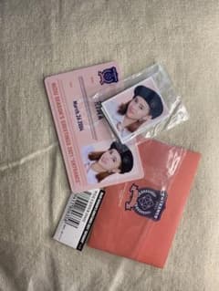 NiziUリマ 学生証 証明写真のサムネイル