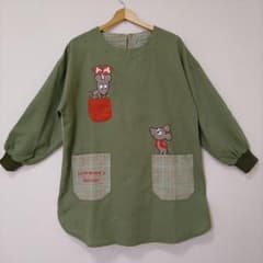 【新品】ねずみくんのチョッキ刺繍 スモック 長袖 カーキのサムネイル