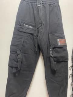 BLACKTAILORブラックテイラー　カーゴパンツのサムネイル