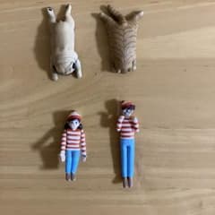 ウォーリーとふち子と犬と猫のサムネイル