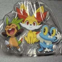 ポケモン アクリルスイング 旅立ちの3匹 ハリマロン フォッコ ケロマツのサムネイル