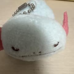 ウーパールーパー ぬいぐるみ マスコット ボールチェーン付きのサムネイル