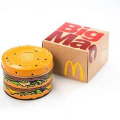 マクドナルドコラボモデルG-SHOCKのサムネイル