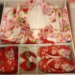 七五三 着物セット 3歳 被布 赤 花柄のサムネイル