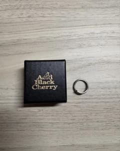 Acid Black Cherry リング 指輪 専用箱付きのサムネイル