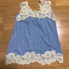 レースのタンクトップ　美品のサムネイル
