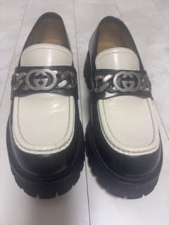 GUCCI グッチ GGチェーン 厚底 ローファー ブラック×ホワイトサイズ8½ GUCCI グッチ GGチェーン 厚底 ローファー ブラック×ホワイトサイズ8½