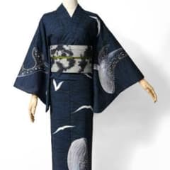 【新品未使用】クジラ柄　浴衣　絵羽　波　鯨　くじら　仕立て上がり　夏着物　難あり 新品未使用】クジラ柄 浴衣 絵羽 波 鯨 くじら 仕立て上がり 夏着物 難