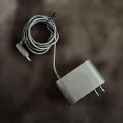 ダイソン充電コードのサムネイル