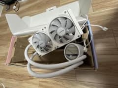 DeepCool 水冷CPUクーラー ホワイト 本体のサムネイル