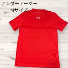 アンダーアーマー Mサイズ レッド Tシャツのサムネイル