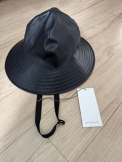 最終価格　HEUGN ブラック バケットハット ストラップ付き 最終価格 HEUGN ブラック バケットハット ストラップ付き - メルカリ