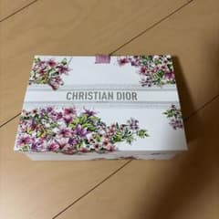 CHRISTIAN DIOR ギフトボックス ショップ袋のサムネイル