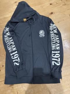 新日本プロレス NJPW 1972 プルオーバーパーカー 3L 希少サイズ 極美品 新日本プロレス NJPW1972 ジャージ パーカー LL