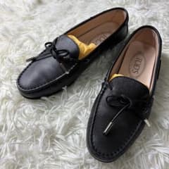 【美品✨】 TOD'S トッズ ドライビングシューズ ゴンミーニ 黒 26.5 極美品 TOD'S ゴンミーニ ドライビングシューズ 36 1/2 ブラック