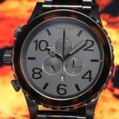 【正規品】ニクソンNIXON 51-30 クロノ べっ甲  箱・保証ありのサムネイル