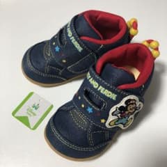 新品未使用 ミッキー シューズ 13cm ディズニー Disney babyのサムネイル