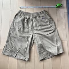 champion チャンピオン　ハーフパンツ　ベージュ　XLのサムネイル