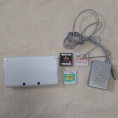 Nintendo3DSホワイトのサムネイル