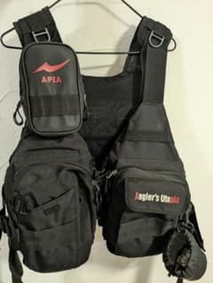 APIA Angler's Utopia フィッシングベスト - メルカリ