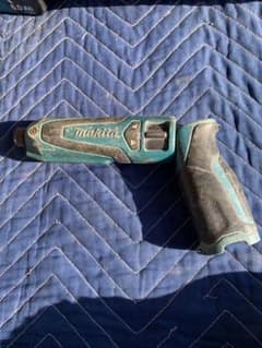 Makita 充電式ペンインパクトドライバ 本体のサムネイル