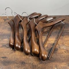 長塩産業? 木製 スーツハンガー 42cm 5本 長塩産業? 木製 スーツハンガー 42cm 5本 - メルカリ
