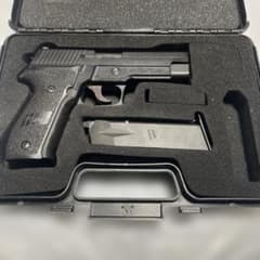 東京マルイ P226 Trijiconサイト付き SIGガンケース付属 動作品 - メルカリ