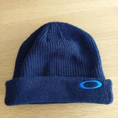 OAKLEY ダークブルー ニット帽