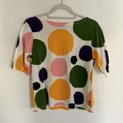 【限定コラボ】マリメッコ‪✕‬ユニクロ Tシャツ（マルチドット）のサムネイル