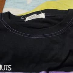 PEANUTS 半袖Tシャツ ブラック LLサイズのサムネイル