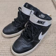 NIKE  スニーカー23cmのサムネイル