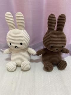 ミッフィーぬいぐるみのサムネイル