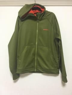 「イカ墨パスタ様専用」patagonia 　フーディー　パーカーのサムネイル
