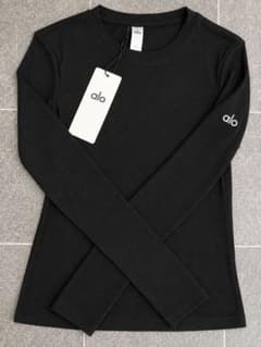 あやか様専用alo yoga リブ長袖Tシャツ ブラック Sサイズ - メルカリ