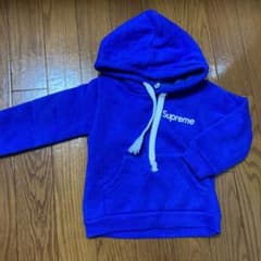 パーカーのサムネイル