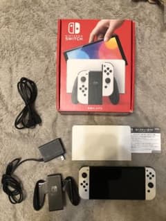 【美品　送料無料】NintendoSwitch 本体 (有機EL) ホワイトのサムネイル